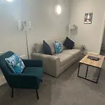 Flat 5 - 2 Bed Centre Affordable Quality York